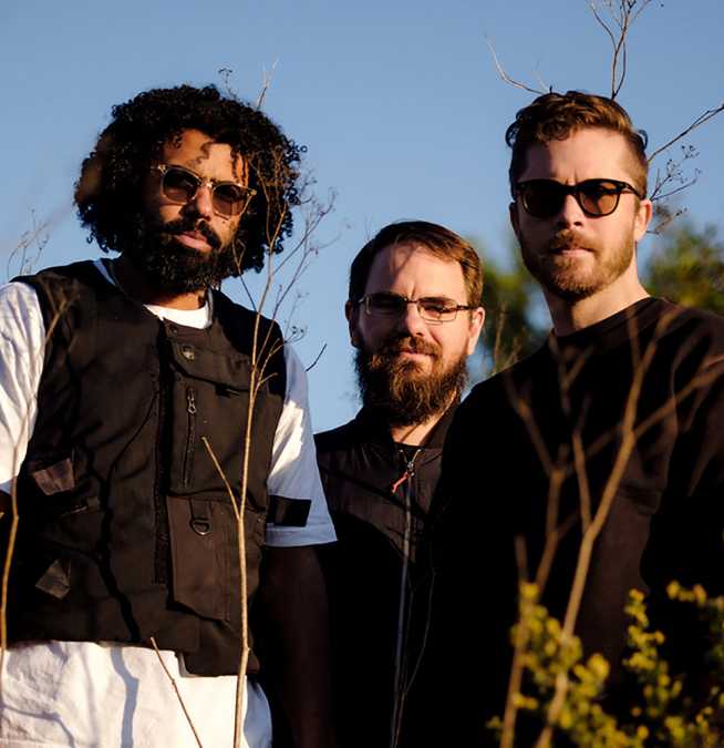 Curator: clipping.